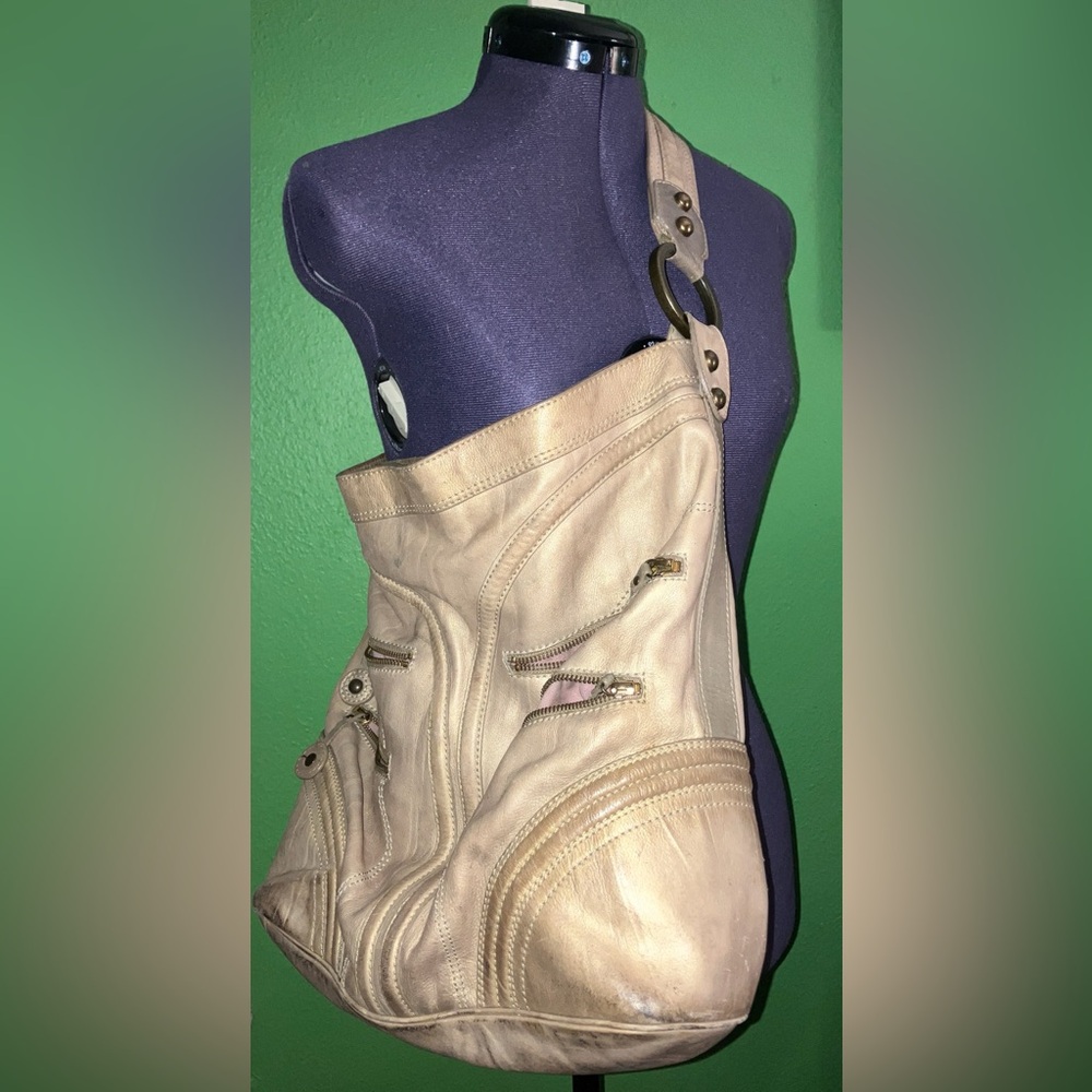 Isabella Fiore large leather shoulder bag